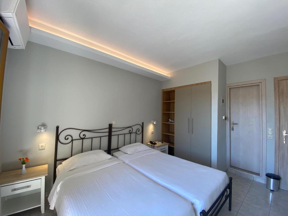 Louvre Hotel Gouviá Eksteriør bilde